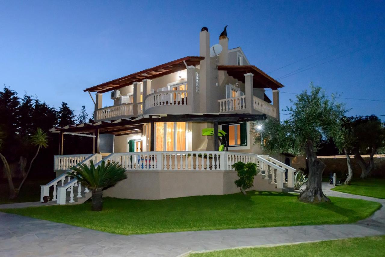 Villa Maxim With Private Pool & Tennis Court Halikounas Bagian luar foto