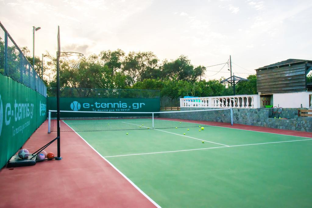 Villa Maxim With Private Pool & Tennis Court Halikounas Bagian luar foto